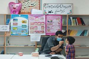 آموزش بهداشت دهان و دندان به کودکان عضو کانون پرورش فکری کودکان و نوجوانان خنج