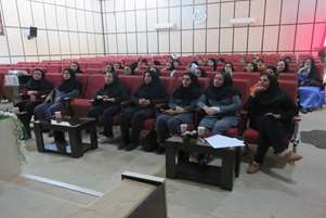 برگزاری همایش پویش ملی سرطان پستان در شبکه بهداشت و درمان خنج